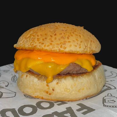 Búrguer Cheddar *acompanha 60g de fritas