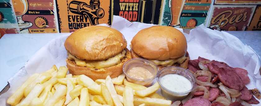 Hakuna Batatas Lanches e Porções
