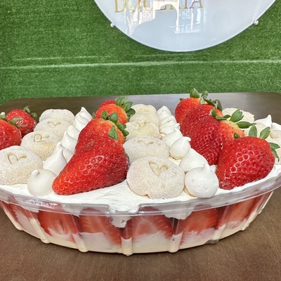 Travessa grande de merengue 