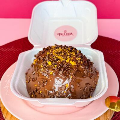 Bolo Caseirinho de Cenoura com chocolate 