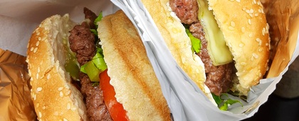 Pastéis & 🍔 Massa Douradinha