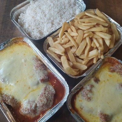 Frango à parmegiana