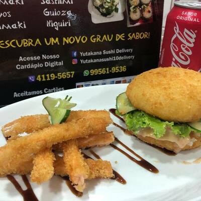 Mc Sushi ( salmão empanado) + Coca Cola Lata 350 ml