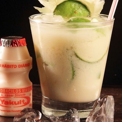 Caipirinha de Yakut com Limão + Picolé 700ml