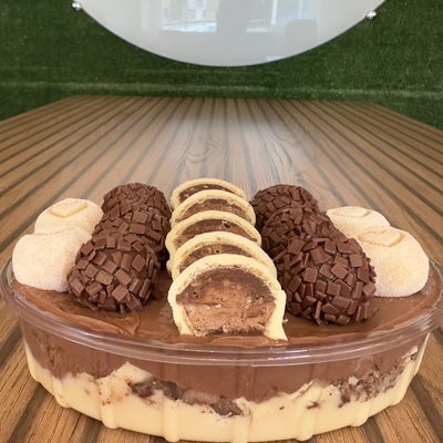 Travessa pequena  bombom ouro branco 