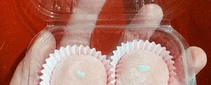 DOCES DA JENNY e SALGADOS DA JÔ 