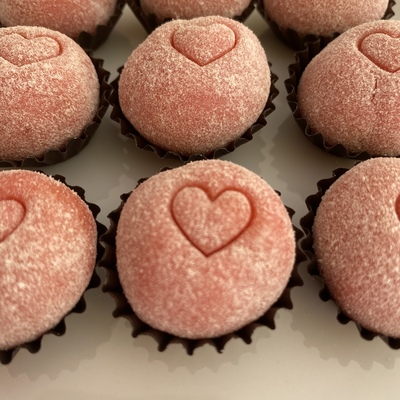 Mini brigadeiro de morango 