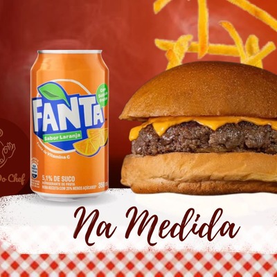 Ná medida + Fritas Media + Bebida.