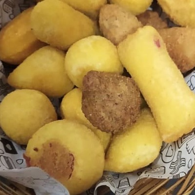 80 Mini Salgadinhos Mistos