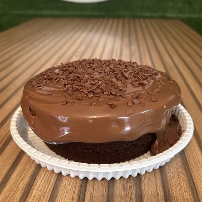 Bolo de chocolate vulcão de brigadeiro 