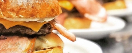 PITBULLS  BURGER HOUSE 